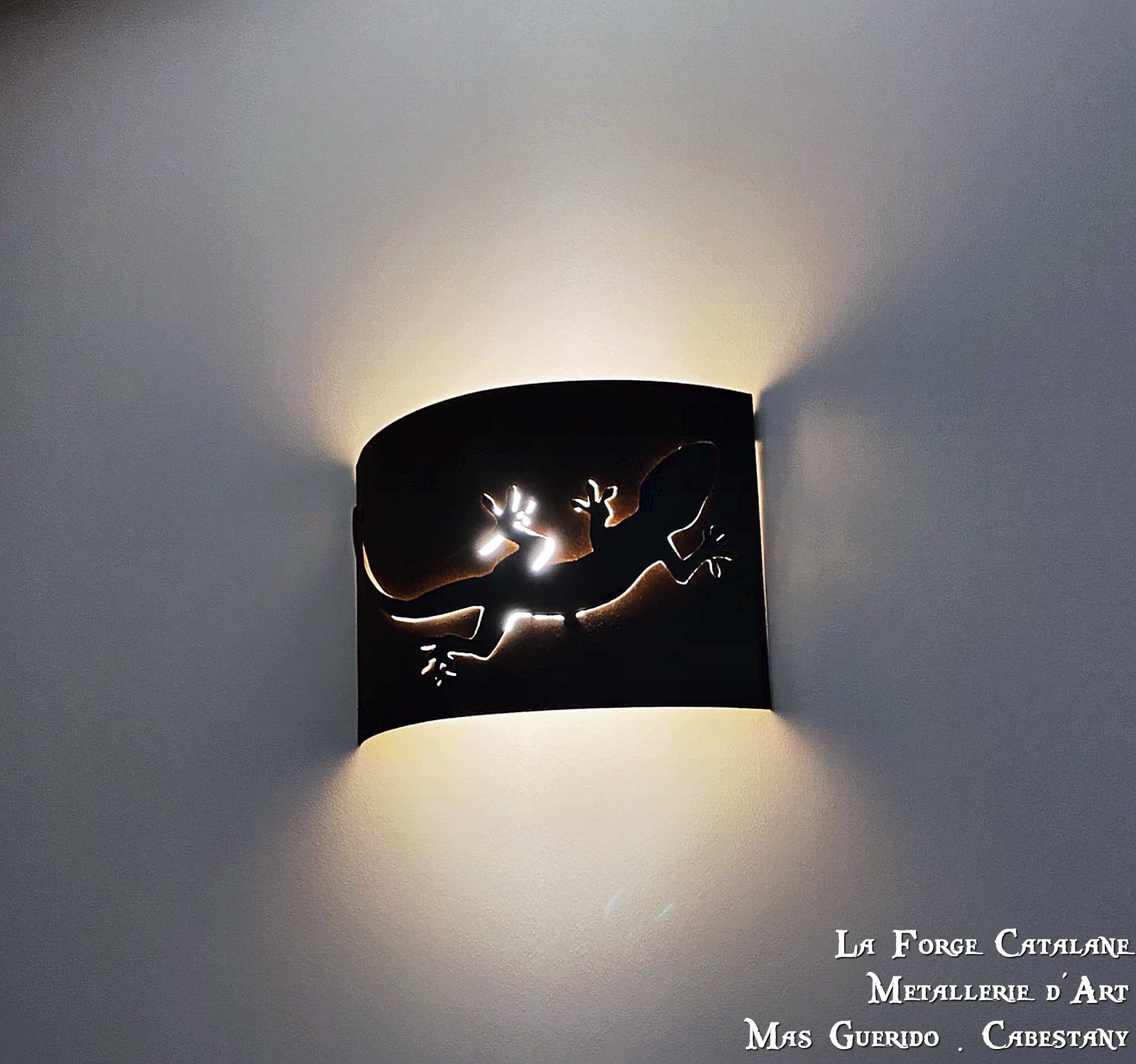 applique Gecko decoupe laser 2011 forge catalane .jpg